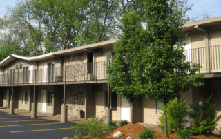 east lansing student housing